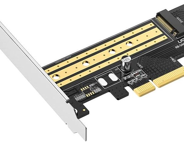 UGREEN M.2 NVMe to PCI-E 3.0 × 4 Expansion Card-16